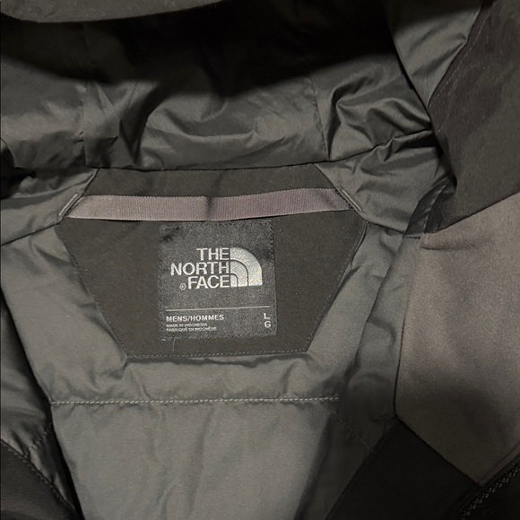 The North Face Ascendent Insulated Jacket - Picture 7 of 8